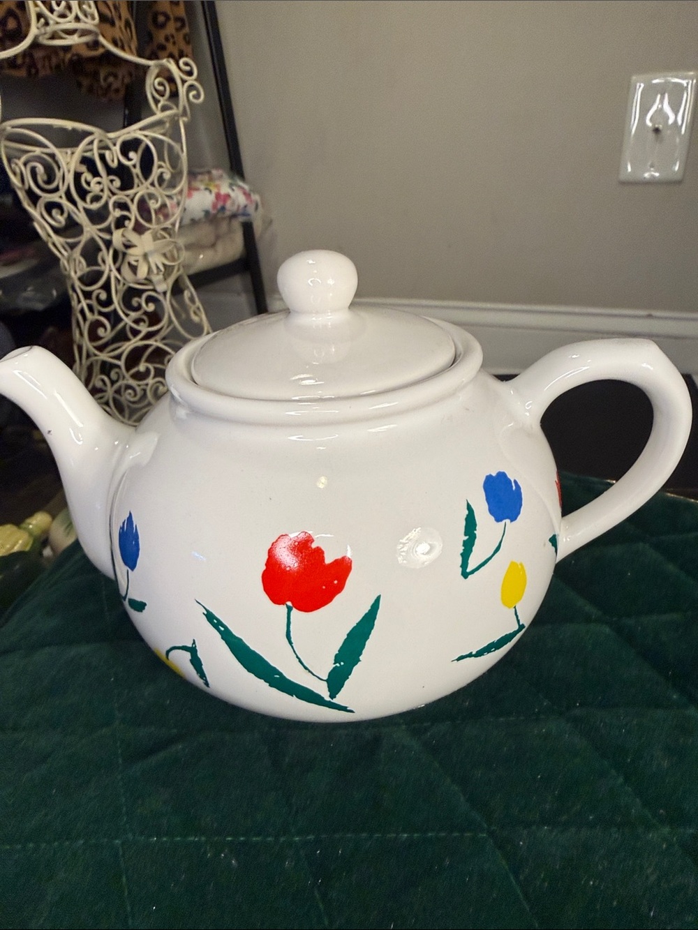 Vintage Hand-Painted Ceramic Tulip Teapot with Lid